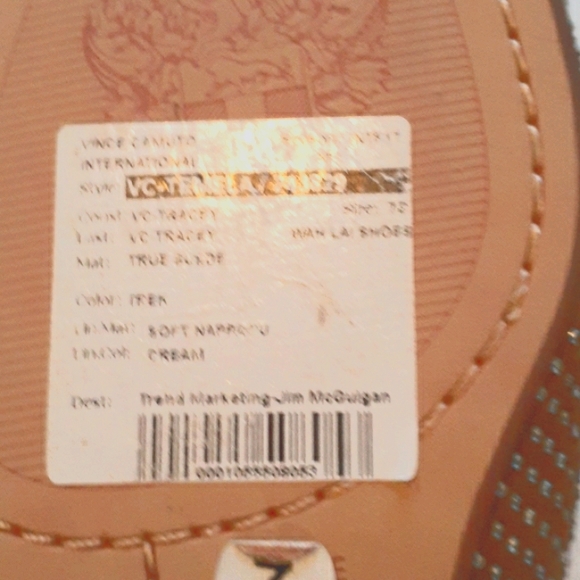 Shoes - Picture 2 of 4